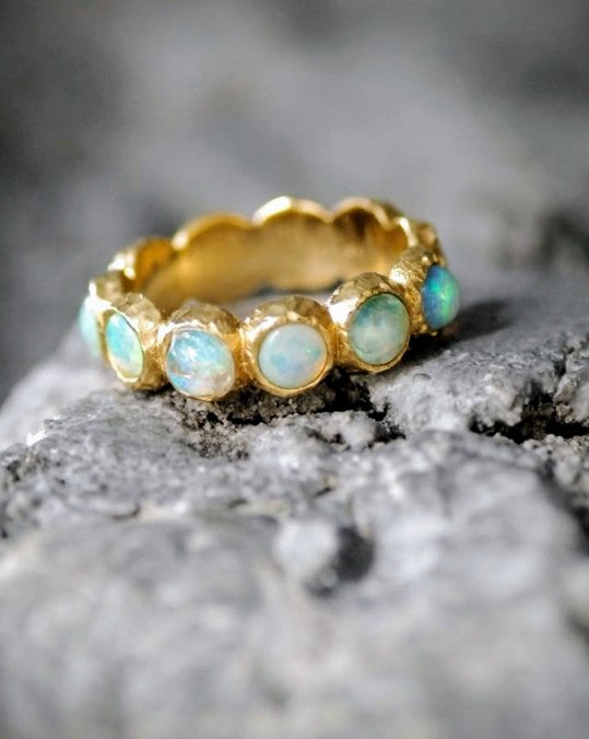 Moixx's Custom-Made Jewelry